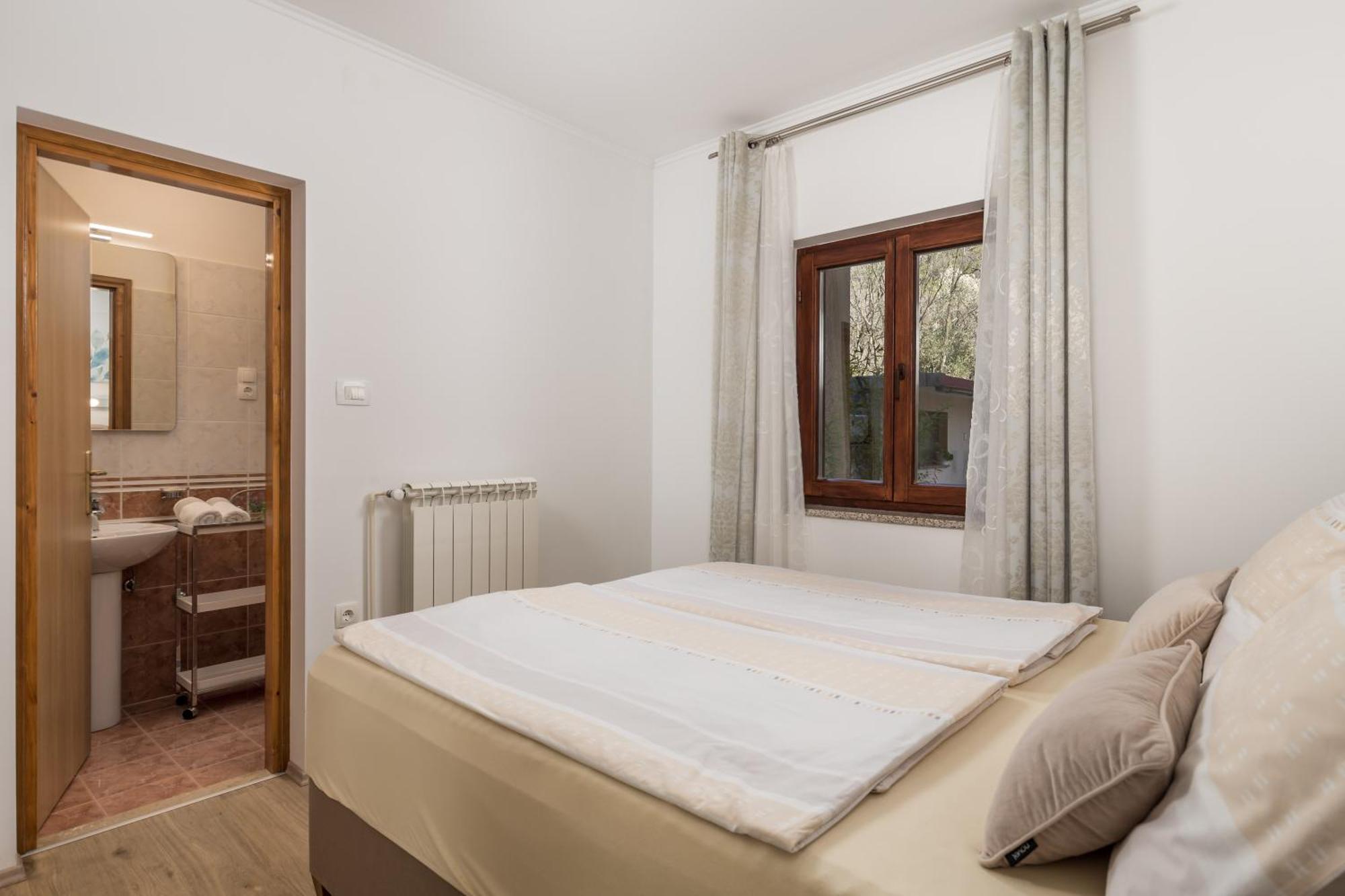 Guest House Deskovic Mošćenička Draga Quarto foto